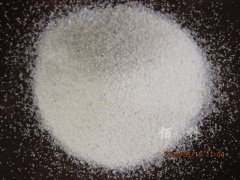 如何更換反滲透粗濾罐中的石英砂濾料？